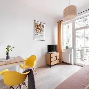 Apartament Charm No7 For Couple- City Center, Kraków