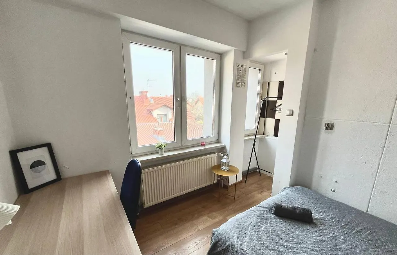 Comfy, Nice And Small Room In Kraków